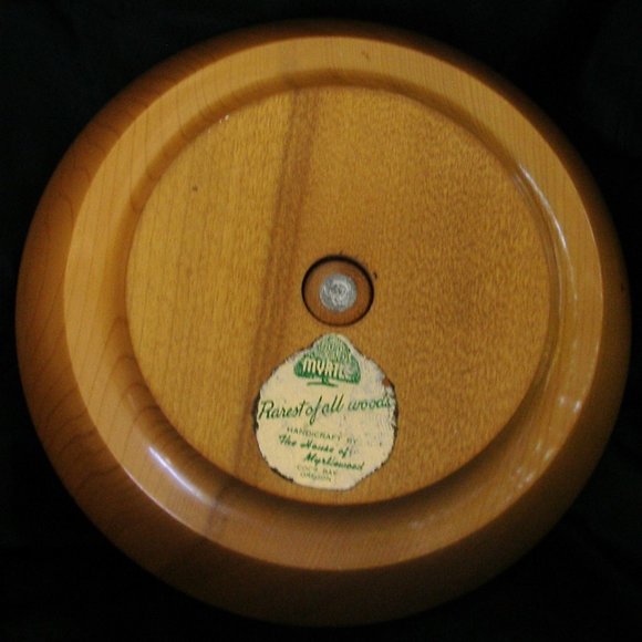 House of Myrtlewood Coos Bay Oregon Nut Candy Dish Bowl With Handle Vintage - Picture 4 of 4